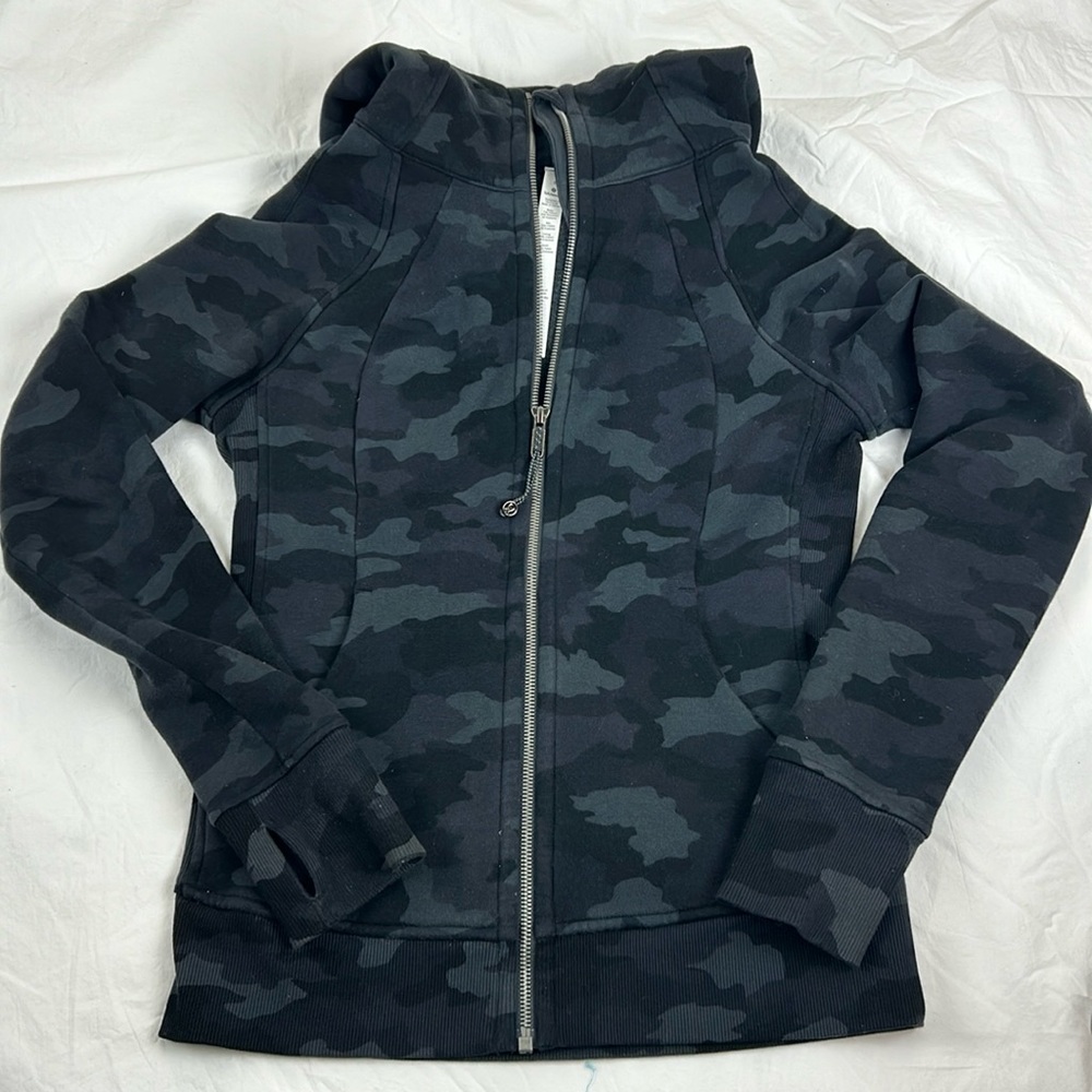Lululemon full zip hoody camouflage size 6